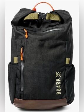 Roark Passenger 27L 2.0 Backpack, Travel Day Pack with Laptop Storage, Black